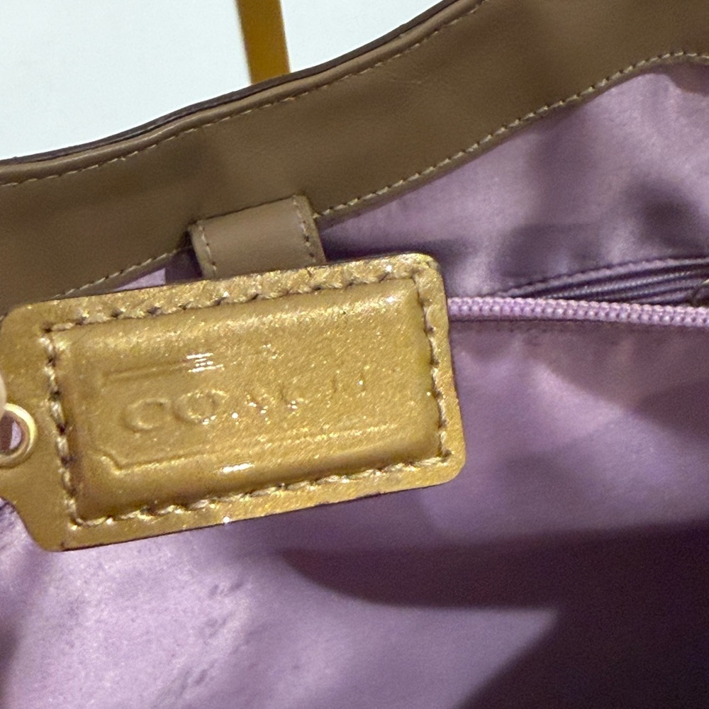 Y2K Coach Gold Leather Embossed Patchwork Tote - Picture 16 of 16
